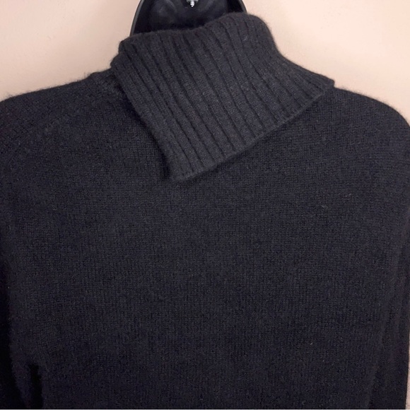 Vintage XL Charter Club Cashmere Sweater Black Turtleneck Luxury Neutral Classic - Picture 3 of 16